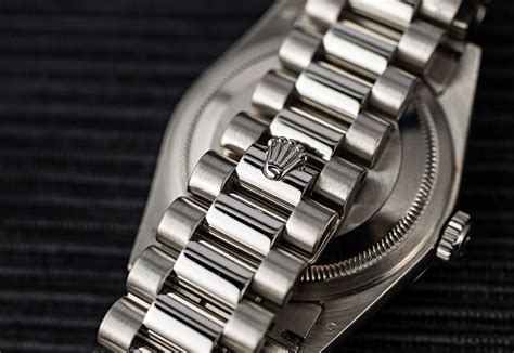 how to adjust rolex oyster perpetual clasp|Rolex datejust setting date.